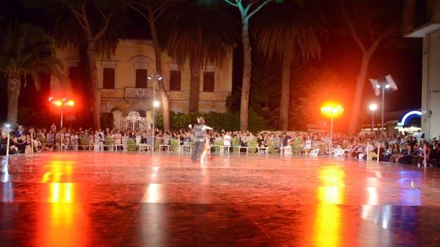 Gustavo Rosas y Gisela Natoli.Tango.Milonga. Elba Tango Festival. смотреть онлайн