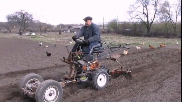 Сажаем картошку мотоблоком с передним адаптером.