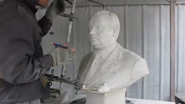 Изготовление бюста из гранита диабаза смотреть онлайн