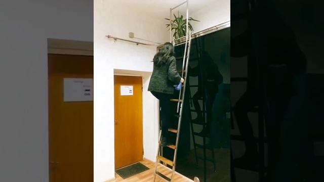 Лестница мебельная откатная на роликах модель step 33 1 смотреть онлайн