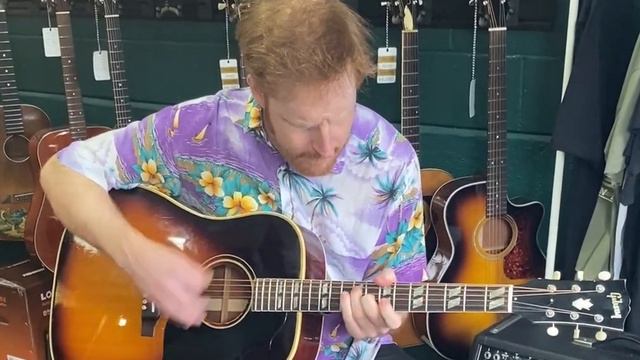 1965 Gibson Southern Jumbo смотреть онлайн