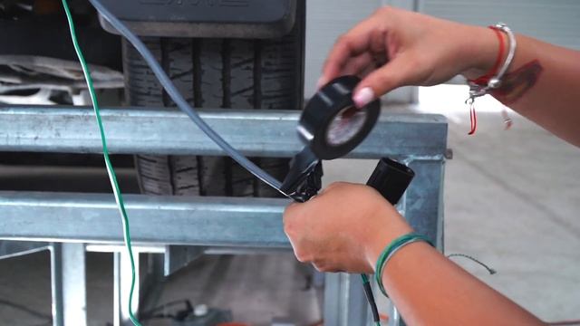 2011 GMC Terrain Wiring Harness Installation смотреть онлайн