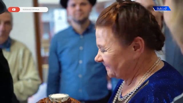 Семейная пара из Великих Лук победила в шоу «4 свадьбы» смотреть онлайн