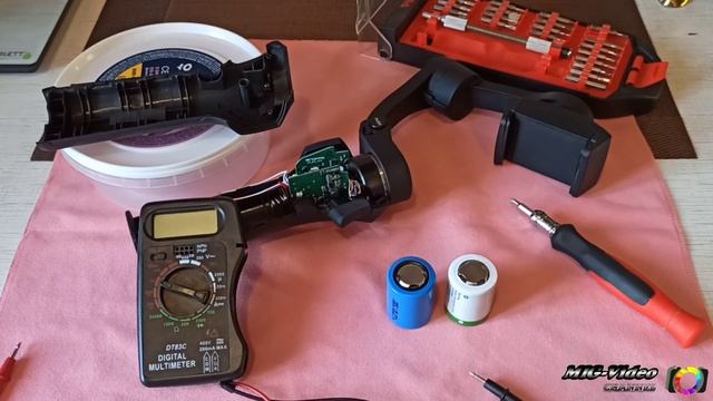 Стабилизатор Snoppa Atom, проблема с включением и зарядкой смотреть онлайн