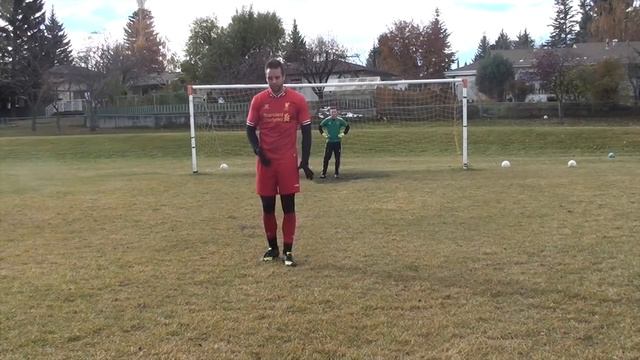 How to beat a goalkeeper in football | How to score more goals 1v1 with the keeper in soccer смотреть онлайн