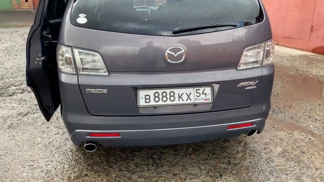 Мазда MPV 2006 год