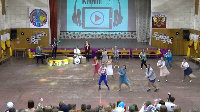 Live - Клип "Не верю" - вожатые смотреть онлайн