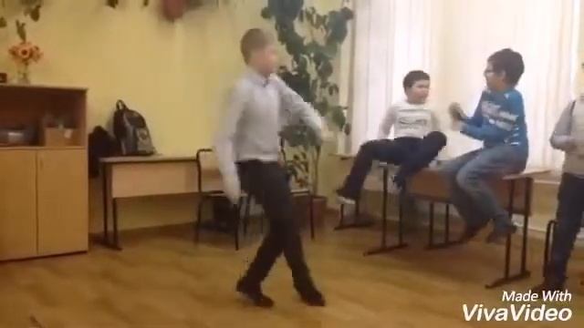 Чаепитие в классе (3) смотреть онлайн