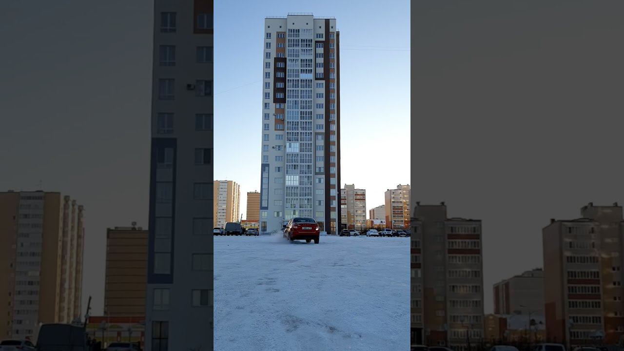 Полицейский разворот на Lada Granta смотреть онлайн