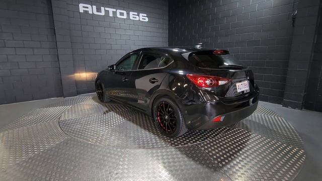 2014 Mazda Axela Sport