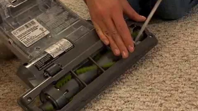 Hoover WindTunnel Air Bagless Upright Brushroll Shutoff Feature UH70400 смотреть онлайн