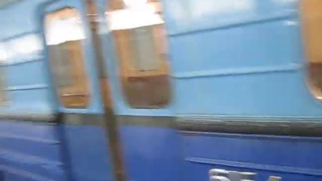 ПОСЛЕДНИЙ ДЕНЬ ЭКСПЛУАТАЦИИ ВАГОНОВ ТИПА ЕЖ И ЕМ508 НА АПЛ МОСКВА 2010. смотреть онлайн