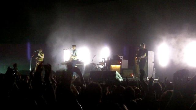Franz Ferdinand - HMH Amsterdam (4) смотреть онлайн