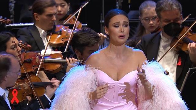 Aida Garifullina - Casta Diva (Norma) AIDS Gala, Berlin 2021