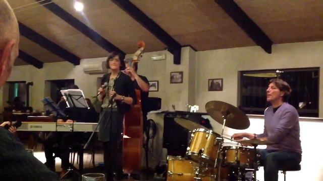 "The way you look tonight" смотреть онлайн