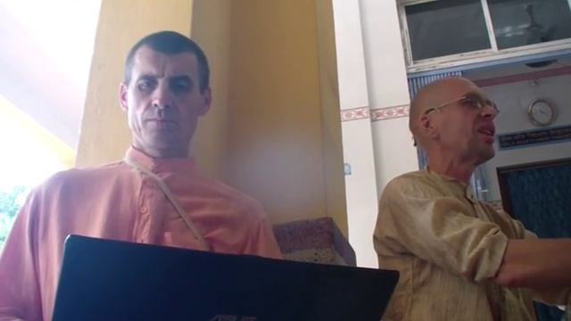 Вальмики дас, Харинама Тур 2015, катха о Шриле Бхактивеноде Тхакуре, Маяпур, 25.11.2015 смотреть онлайн