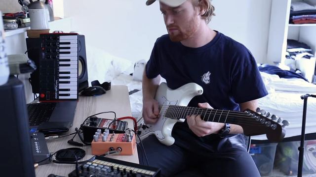 A little funk with Korg Volca Beats смотреть онлайн