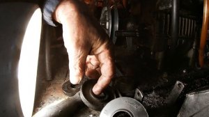 замена сальников коленвала на " Буране"