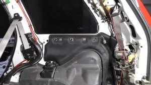 Вольво хс90  обшивка багажника, как снять.