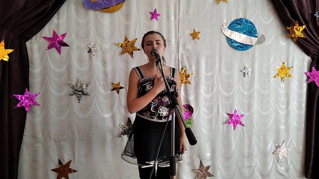 Зелёненькие лунатики (театр песни "Скворушка") - Варя Шаповалова смотреть онлайн