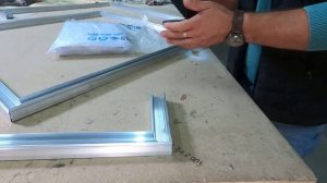 Удобное для монтажников натяжных потолков. Резка профилей под световые линии