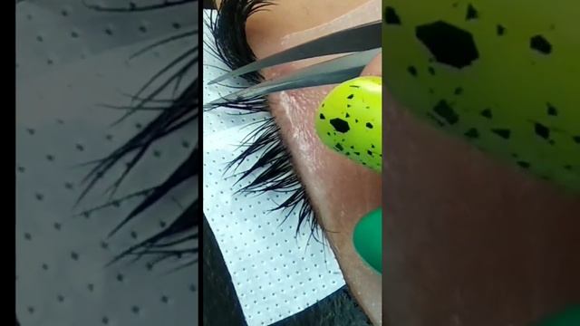 Мокрый эффект. Проработка кривых ресниц. смотреть онлайн