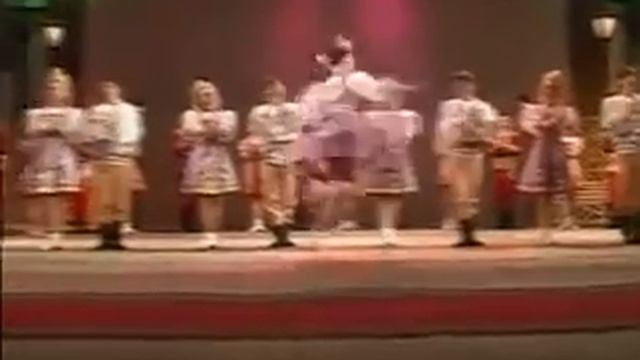калинка малинка танец смотреть онлайн