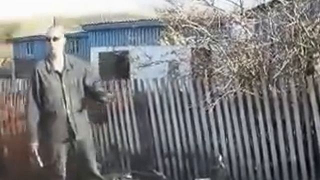 Как правильно метать топор Урок самозащиты смотреть онлайн