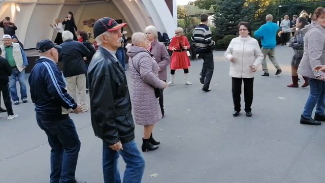 Богиня Танцы в парке Горького Харьков Октябрь 2021 смотреть онлайн