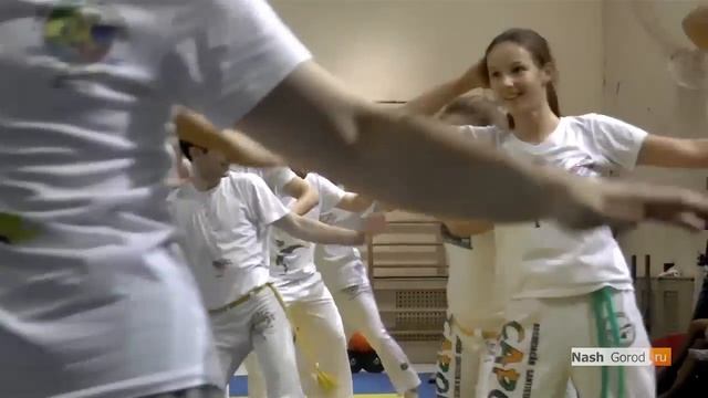 Capoeira борьба мастер класс Жукинье Альвес в Тюмени смотреть онлайн