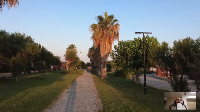 Мэр на чужой свадьбе насмехался над официанткой… А когда сирота взяла микрофон, ресторан ахнул... смотреть онлайн