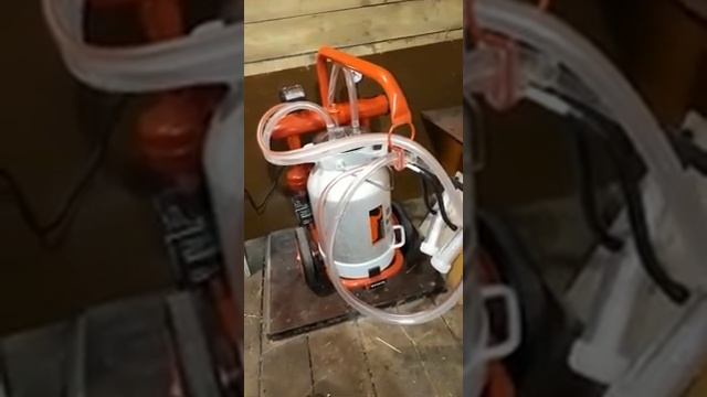 Честный отзыв о передвижном доильном аппарате TJKKC 2AS Melasty до 20 коз в час смотреть онлайн