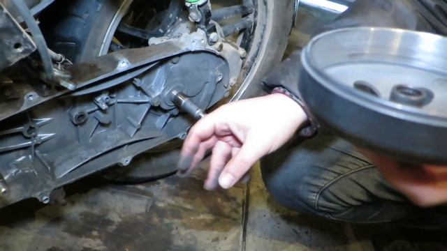 Центробежное сцепление скутера смотреть онлайн