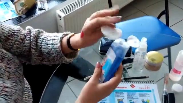 Чем смыть стойкую косметику? смотреть онлайн