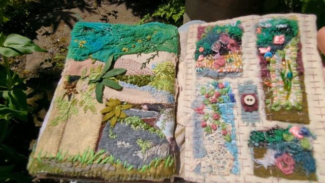 Hand Stitched Fabric Book pages 7 to 12 смотреть онлайн