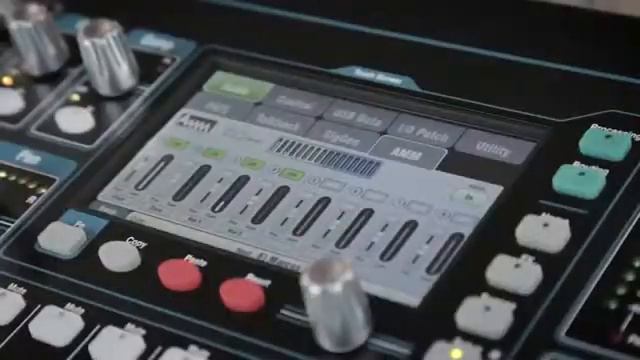 Allen & Heath QU-16
