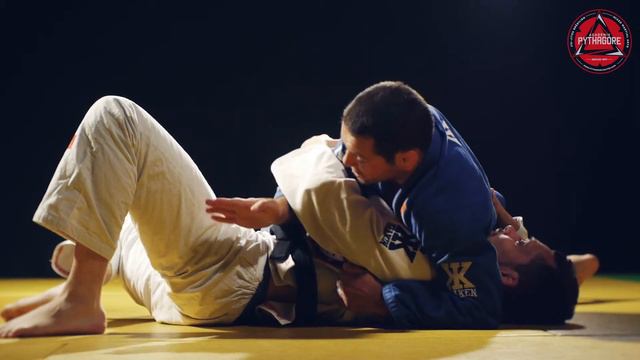 Vidéo technique présentée par Emmanuel "Pythagore" Fernandez - n°03/12 смотреть онлайн