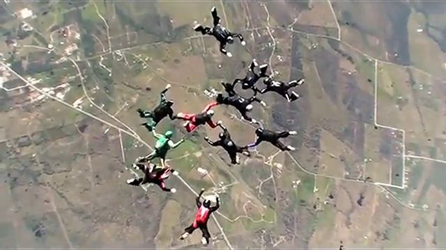 Sequentials Skydiving With Incredible Flyers.. and a sunset beyond compare смотреть онлайн