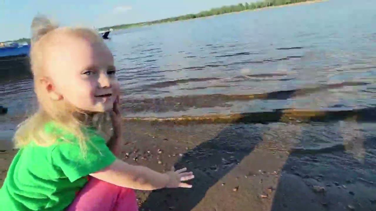 Мы все там же, только без туристов. смотреть онлайн