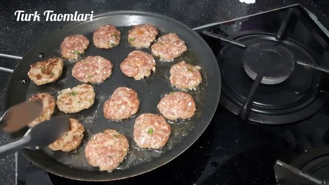 Потрясающий Кебаб из Баклажанов в Духовке, Duxofkada Baqlajon Kabobi - Turk Taomlari смотреть онлайн