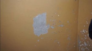 Как удалить краску с бетонных стен???