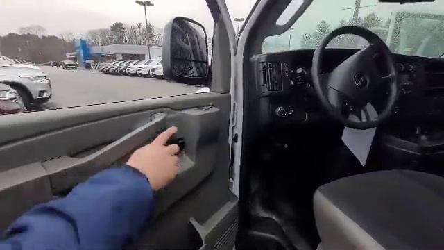 COMMERCIAL VAN CENTER | 2021 GMC Savana Cargo Van Walk Around смотреть онлайн
