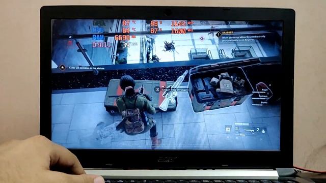 World War Z Gameplay with Temperature Test on Acer Aspire 5 (MX150) ? смотреть онлайн