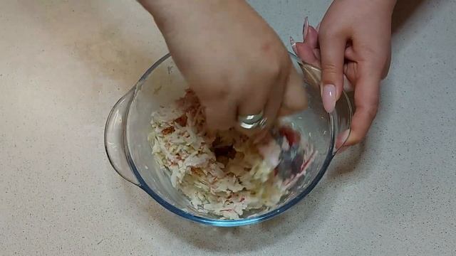 Бутерброды с крабовыми палочками и плавленным сыром смотреть онлайн