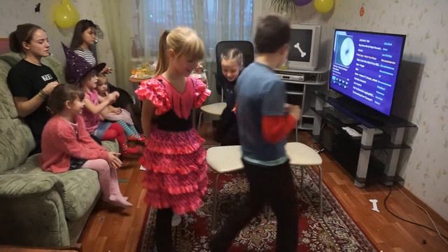 Варя 8 лет смотреть онлайн
