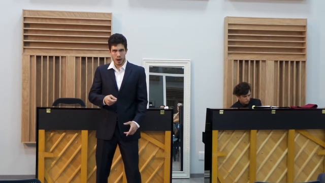 Baritone Sings: Non Piu Andrai (Le nozze di Figaro , Mozart) смотреть онлайн