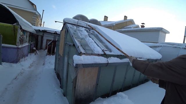 Приспособление для уборки снега с теплицы смотреть онлайн