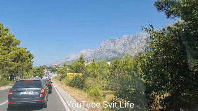 Макарская ривьера. Огромная пробка перед городом Макарска. Август 2021 года. Отдых. Путешествие. смотреть онлайн