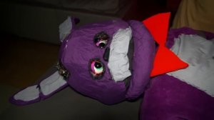 РАЗРЕЗАЛ РЕАЛЬНОГО АНИМАТРОНИКА БОННИ в 3:00 *что внутри Бонни*