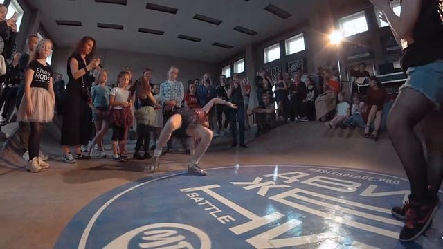 Движение BATTLE 2019 | WAACKING до 9 лет | БАКУЛИНА ДАША VS КАТЕЛЬЯНСКАЯ СОНЯ | FINAL смотреть онлайн